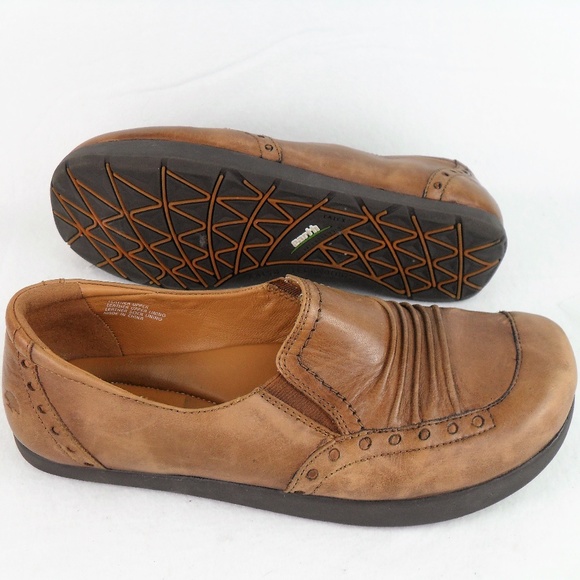 whole earth shoes